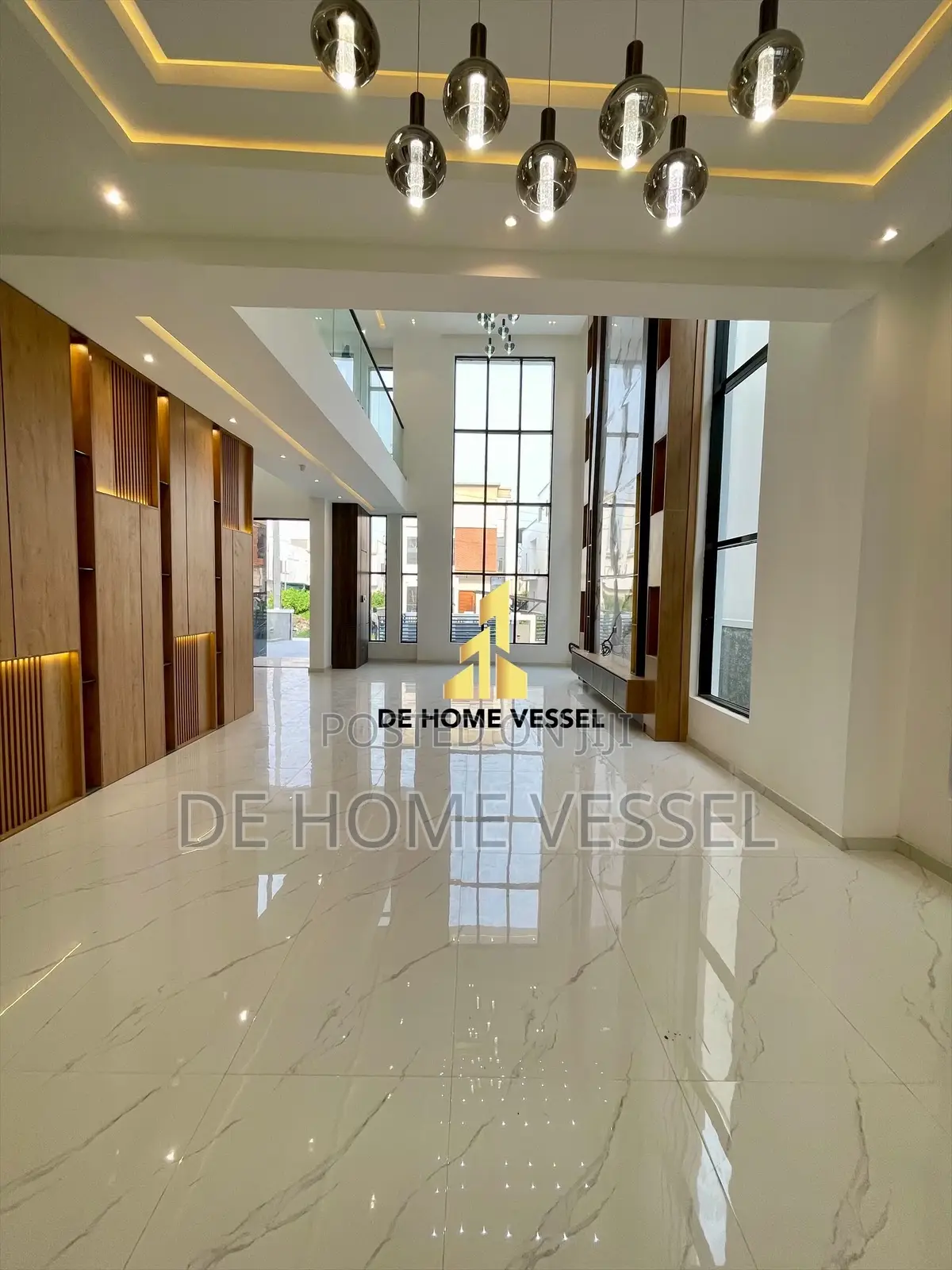 5bdrm Duplex in Lekki for sale