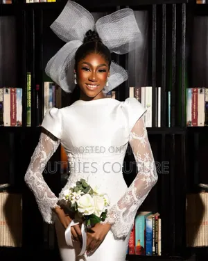 Court Wedding Dress