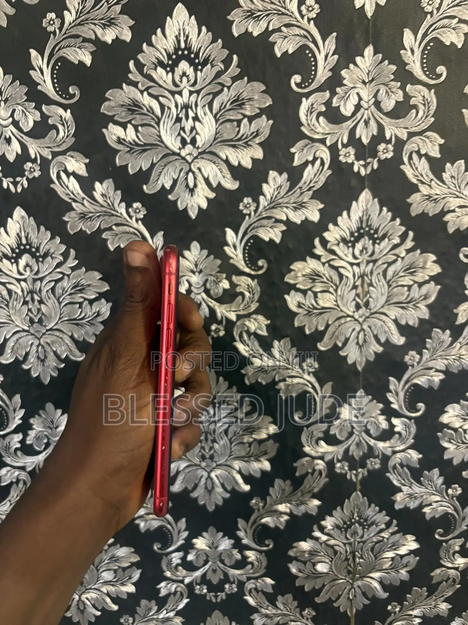 Apple iPhone 11 64 GB Red