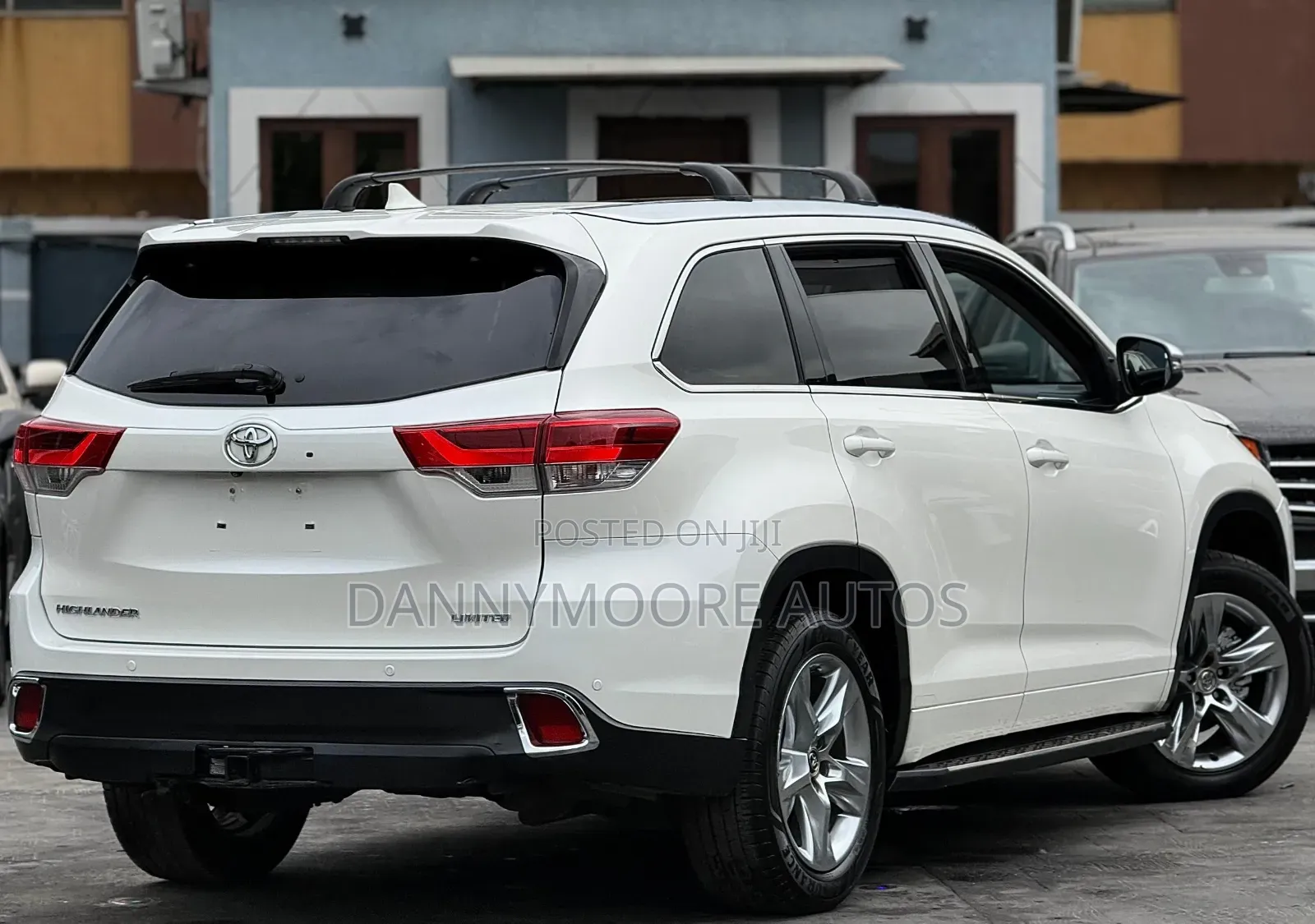 Toyota Highlander Limited 4dr SUV AWD (3.5L 6cyl 6A) 2015 White