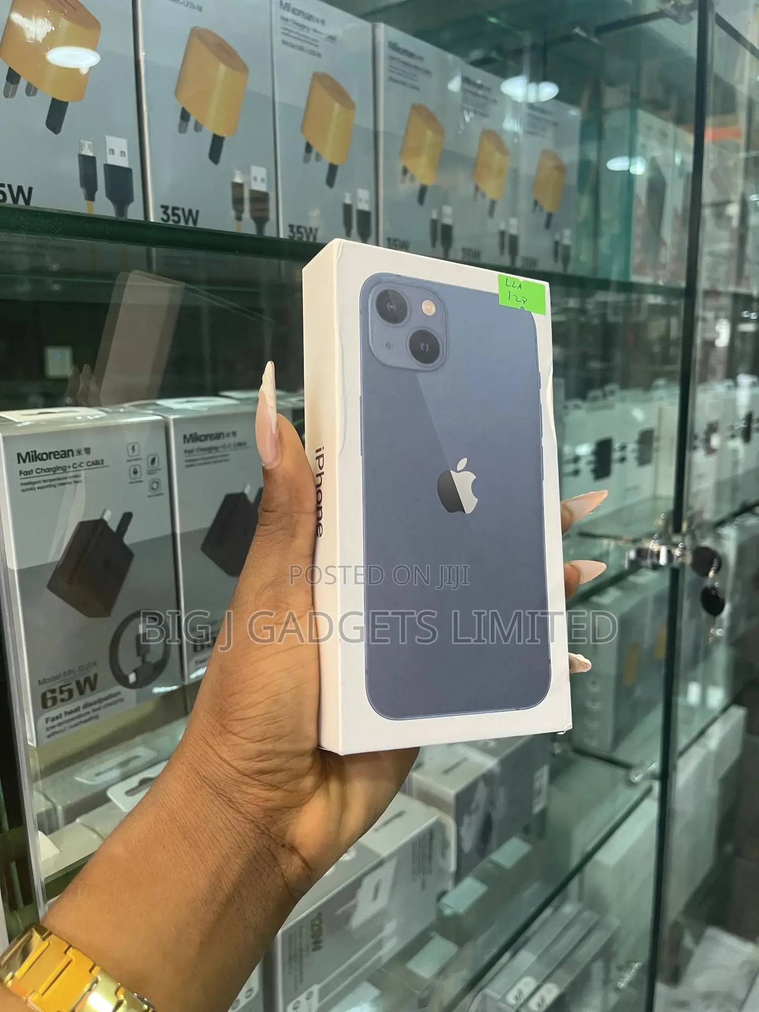 New Apple iPhone 13 128 GB