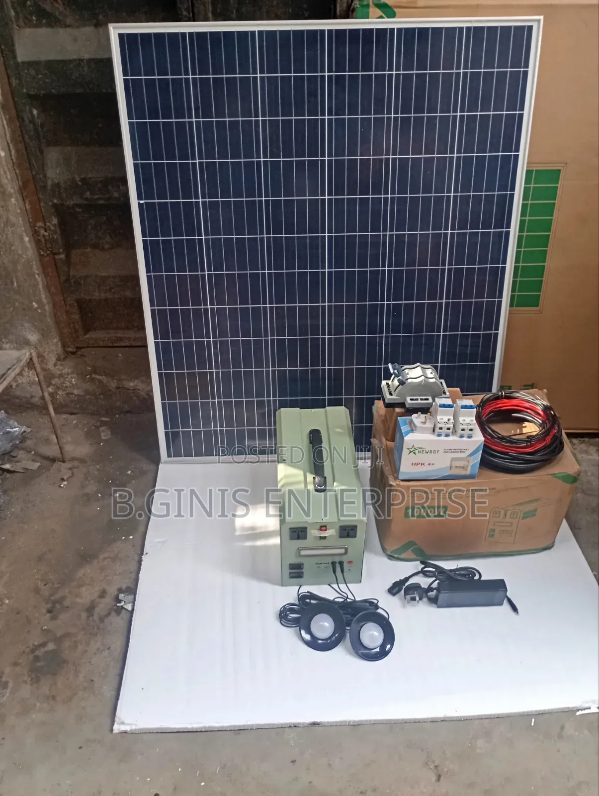 Very Strong 1000w Solar Generator