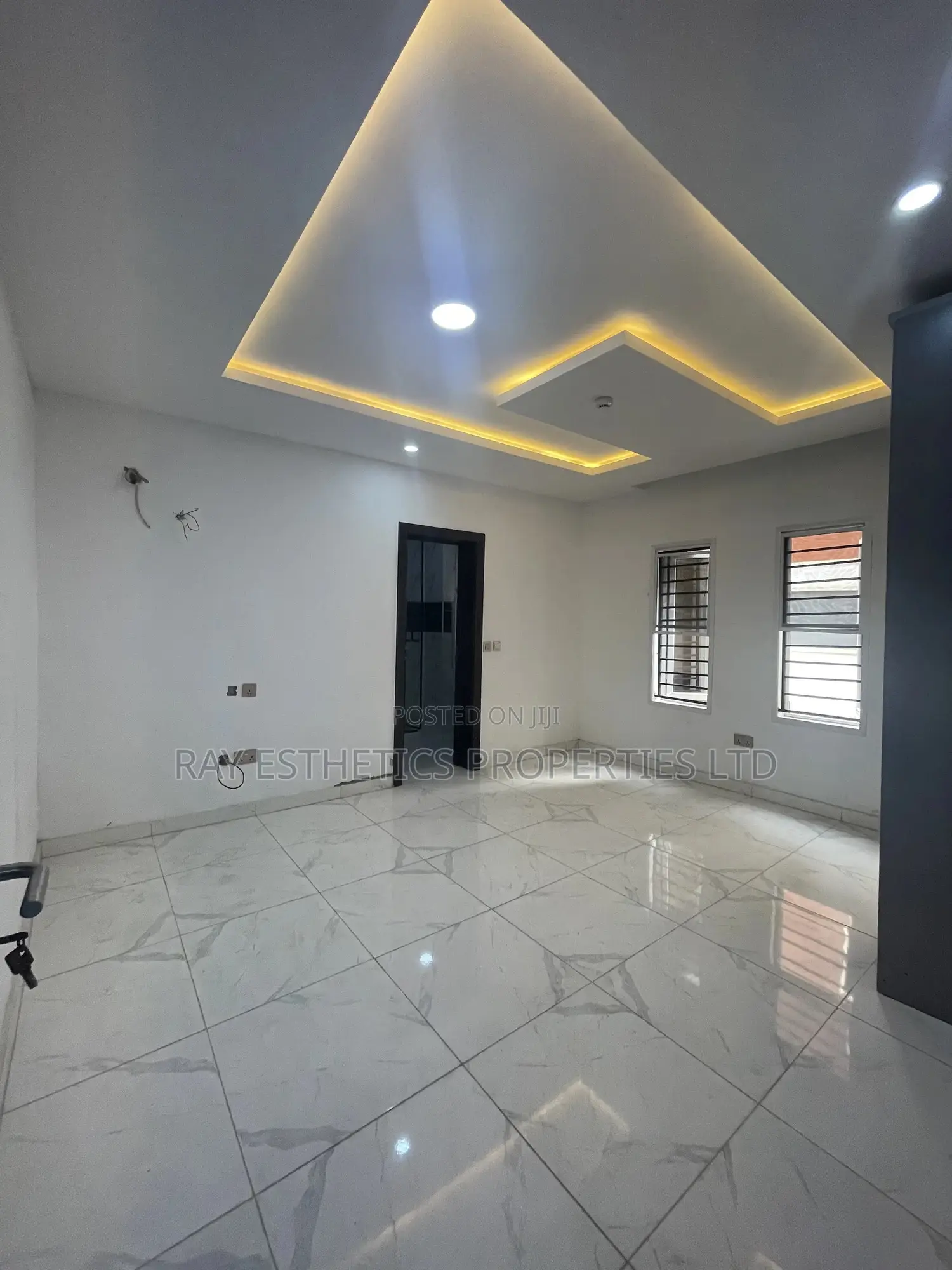 2bdrm Apartment in Freedom Way, Lagos State for sale