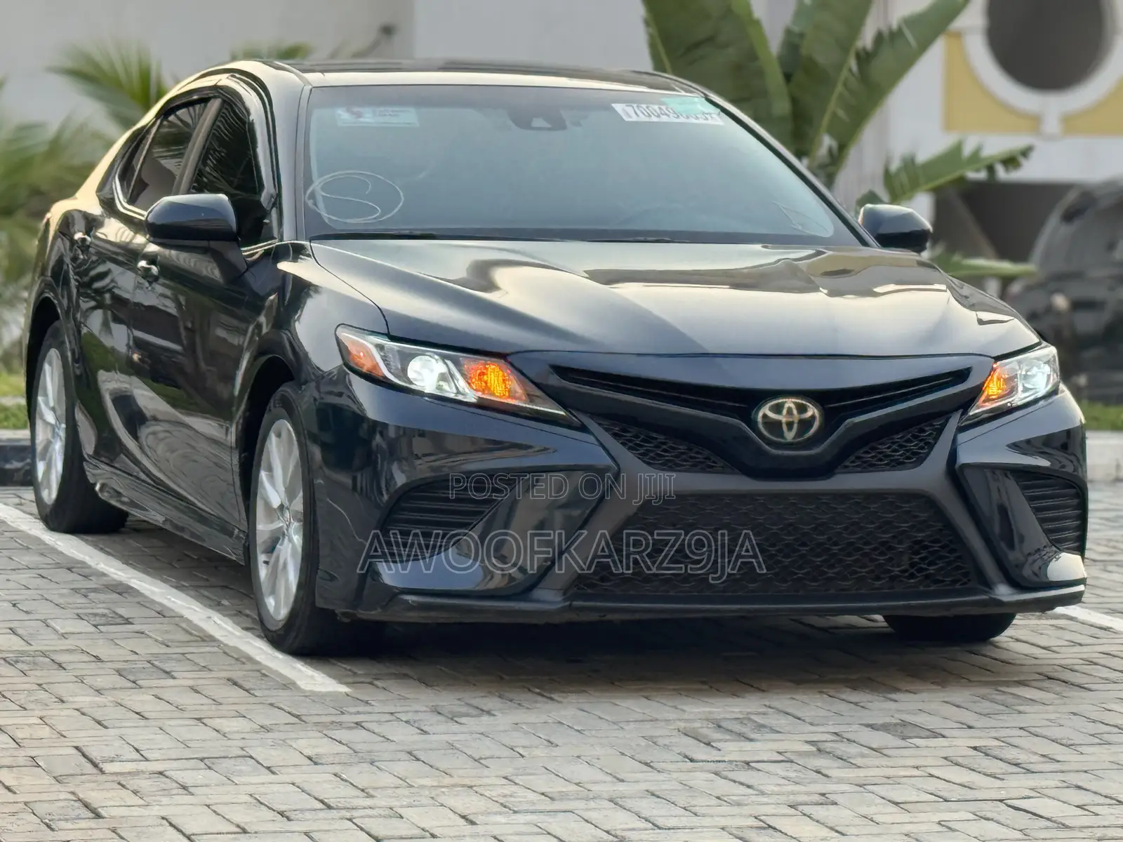 Toyota Camry SE (2.5L 4cyl 8A) 2019 Black