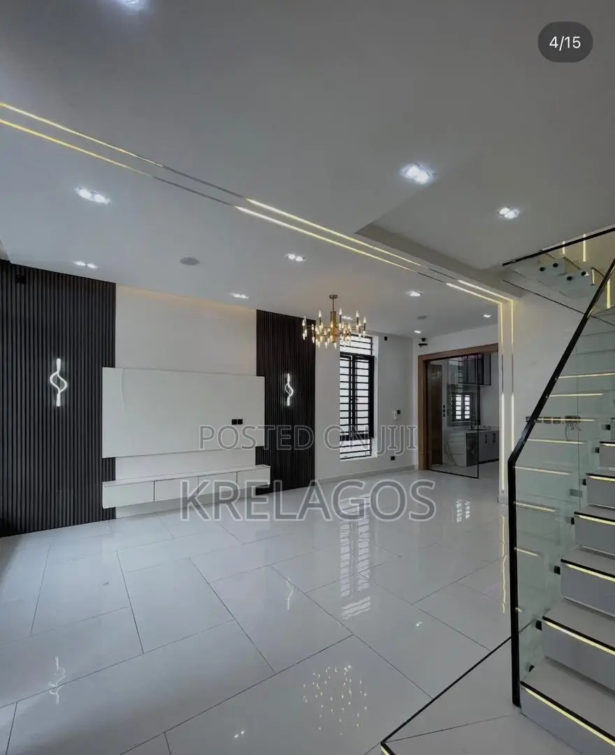 4bdrm Duplex in Orchid, Chevron for rent