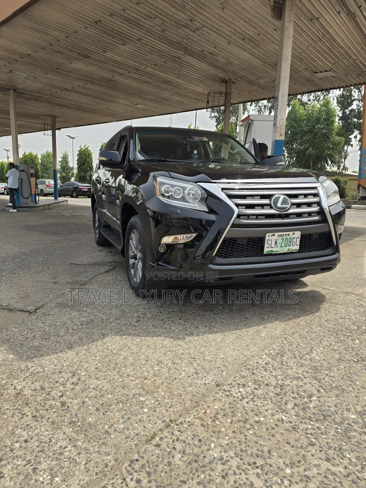 Clean Suvs for Rent