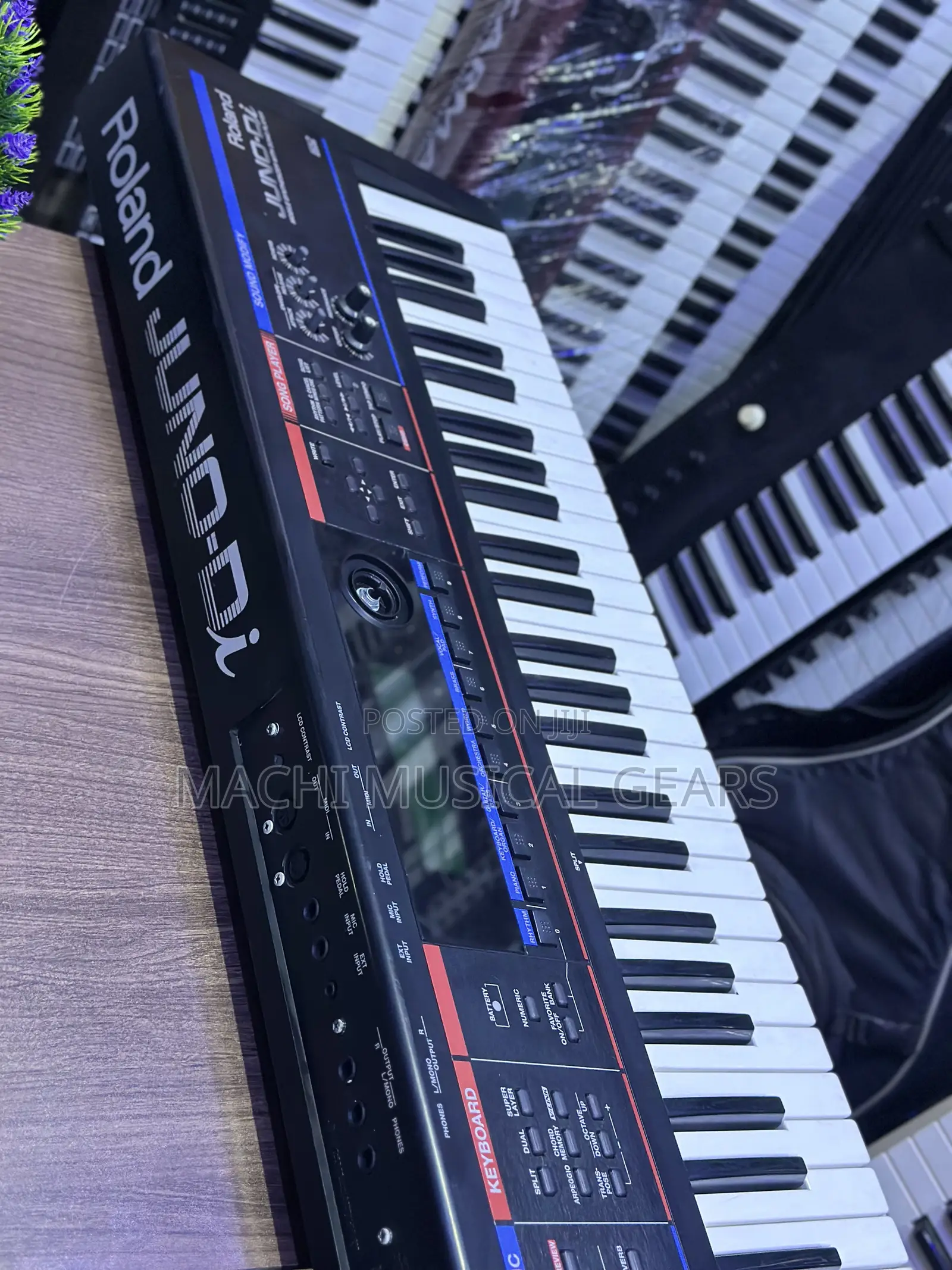 Roland Juno Di Mobile Synthesizer With Song Player