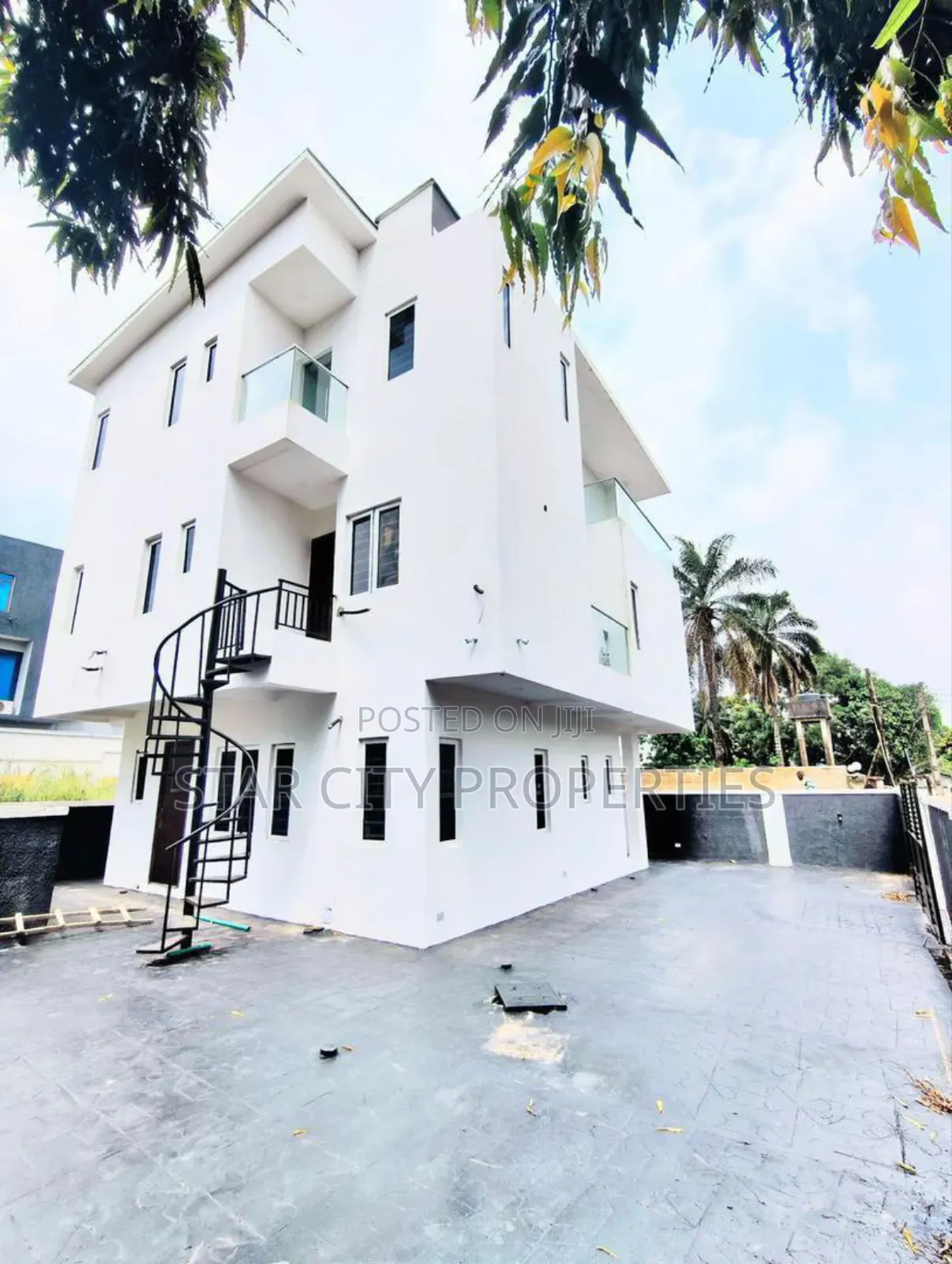 4bdrm Duplex in Adeniyi Jones Ikeja for sale