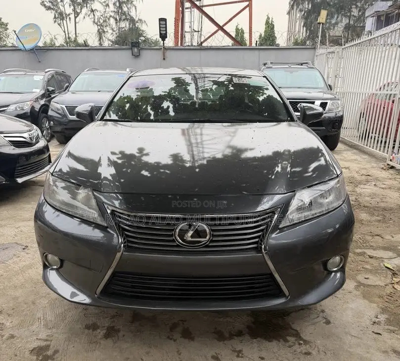 Lexus ES 350 FWD 2013 Gray