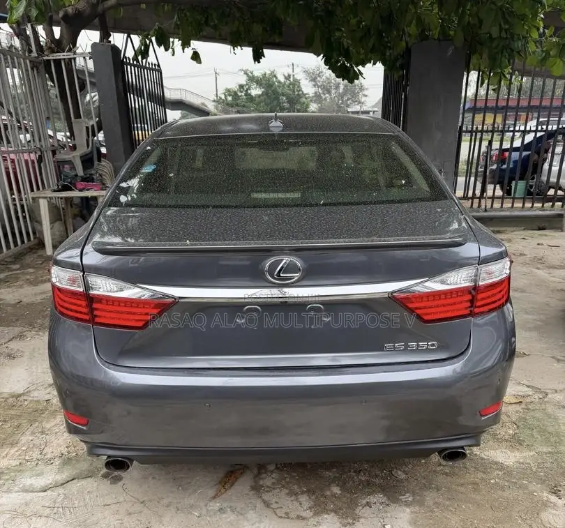 Lexus ES 350 FWD 2013 Gray