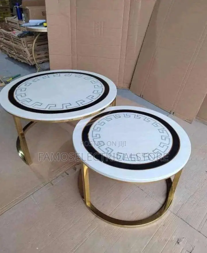 Center Nesty Table