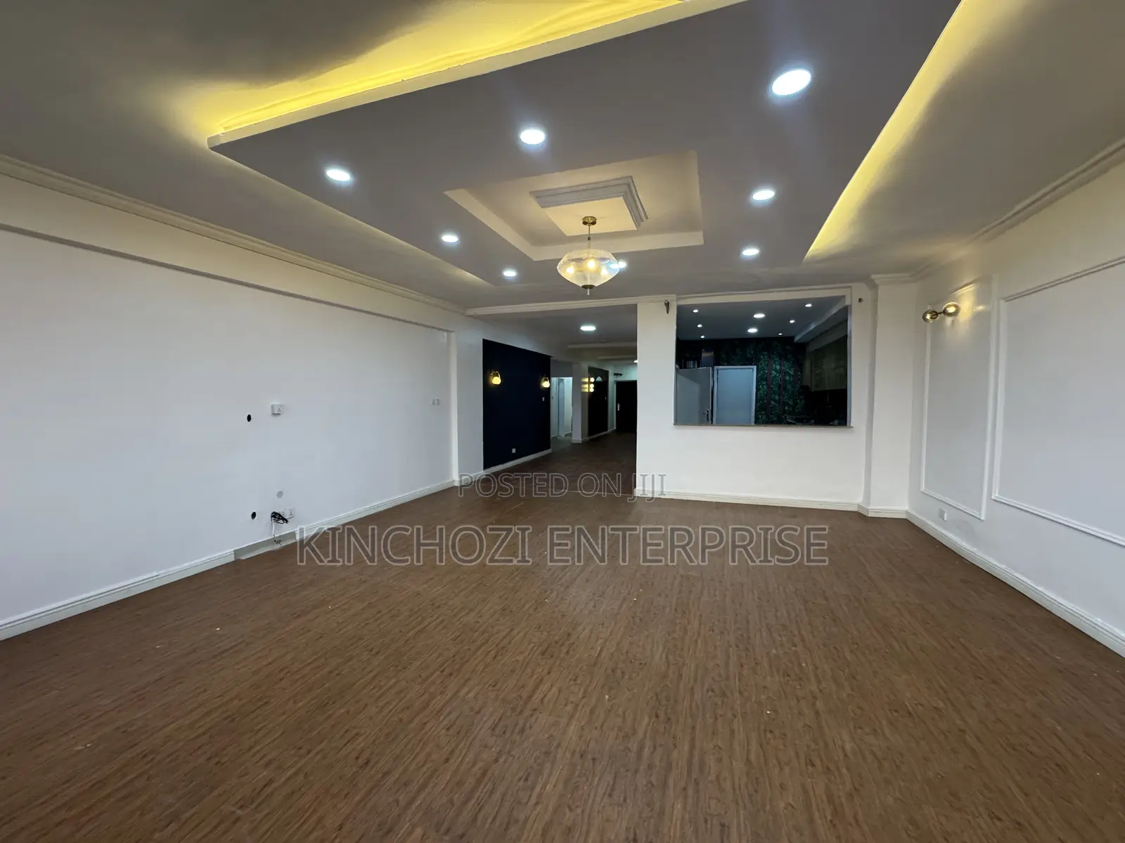 3bdrm Block of Flats in Lekki Luxury Flats for rent