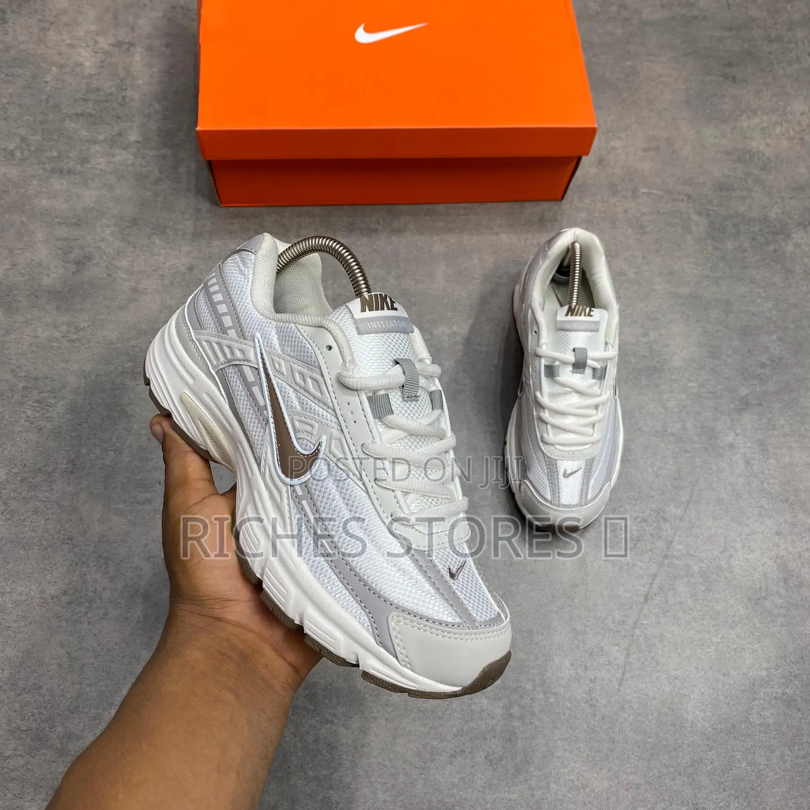 Nike Initiator Biege Brown