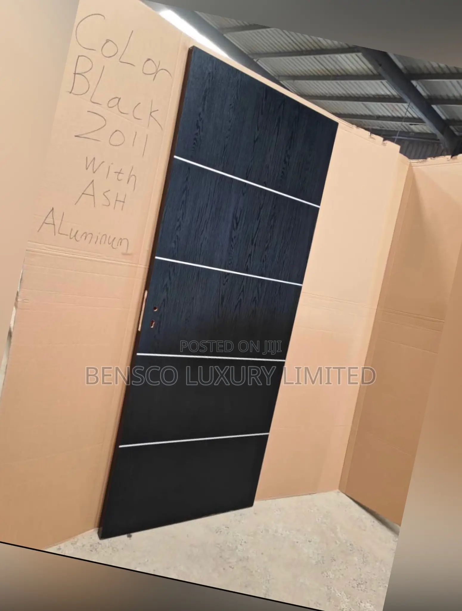 Modern Interior Door – Colon Black Z011 With Ash Aluminum Strips