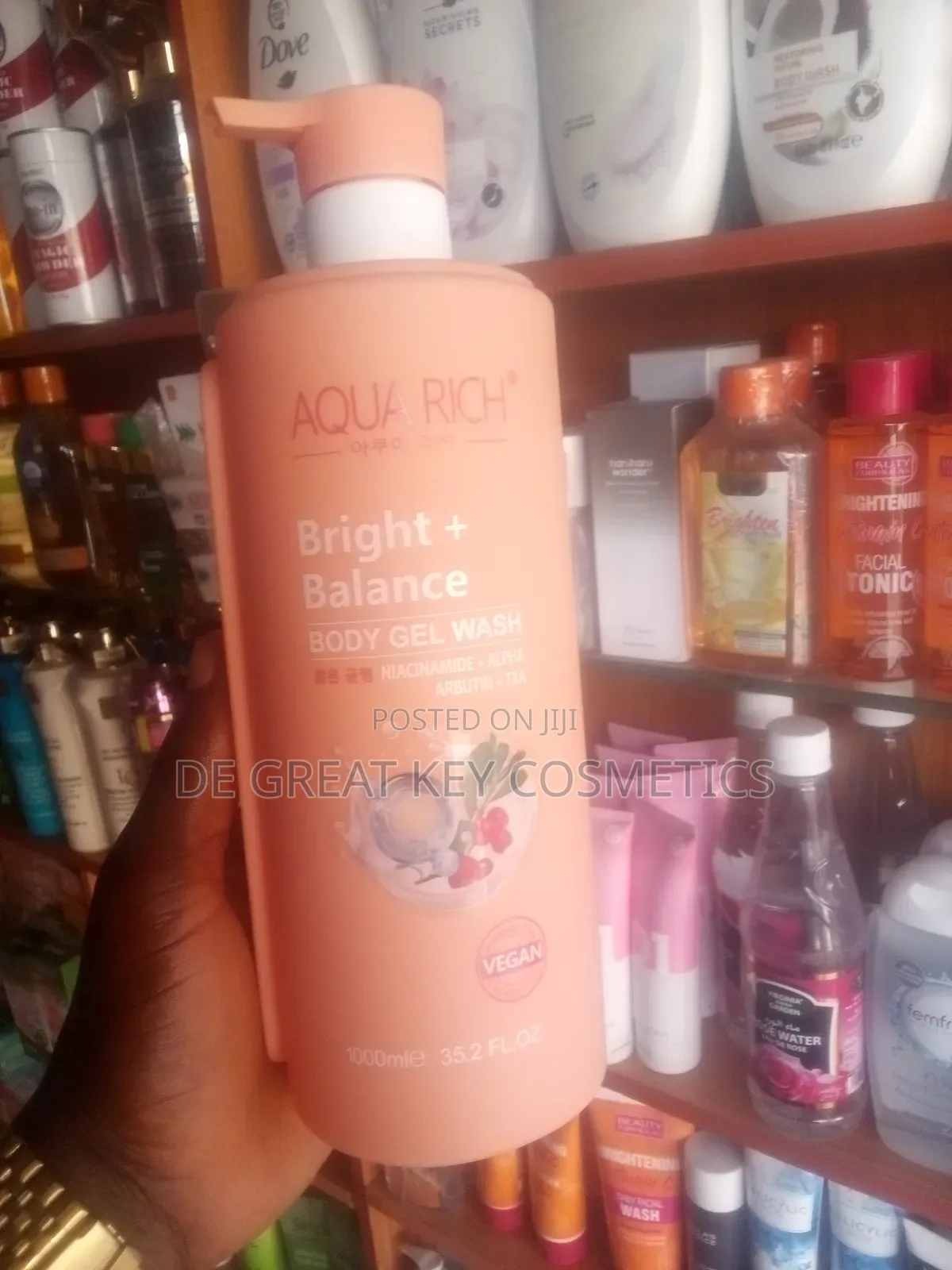 Aqua Rich Bright+ Balance Body Gel Wash