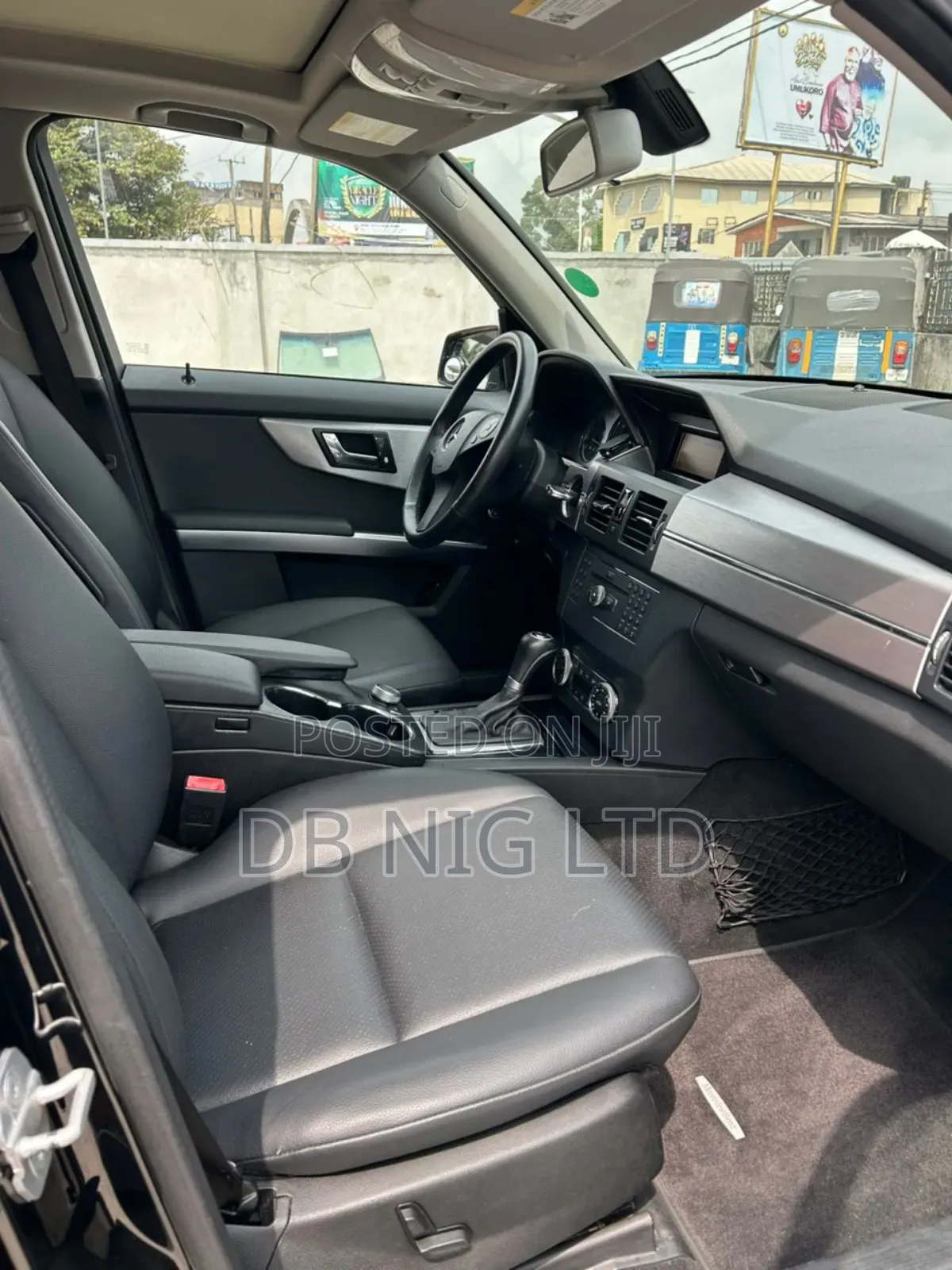Mercedes-Benz GLK-Class 350 2011 Black