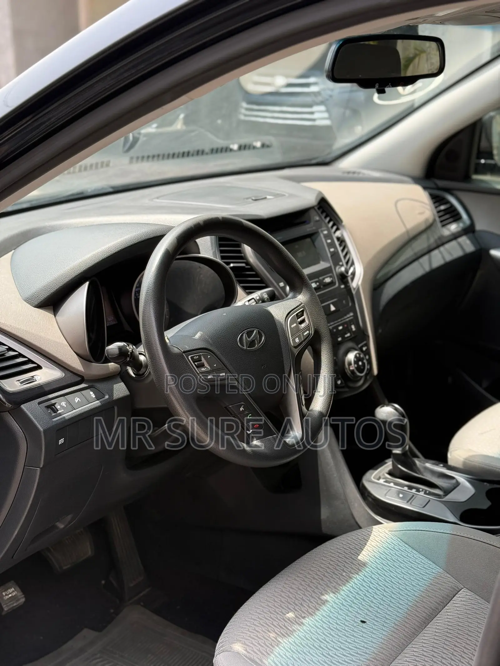 Hyundai Santa Fe SE AWD 2016 Black