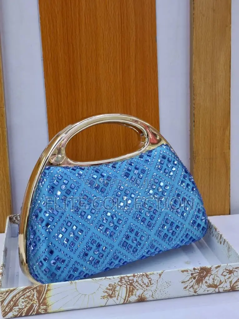 Charles Keith Mini Bag Comes With Longer Straps