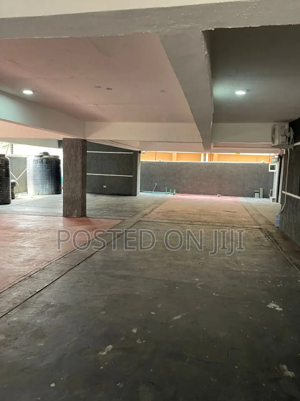 2bdrm Apartment in Lekki Ikate Lagos for sale