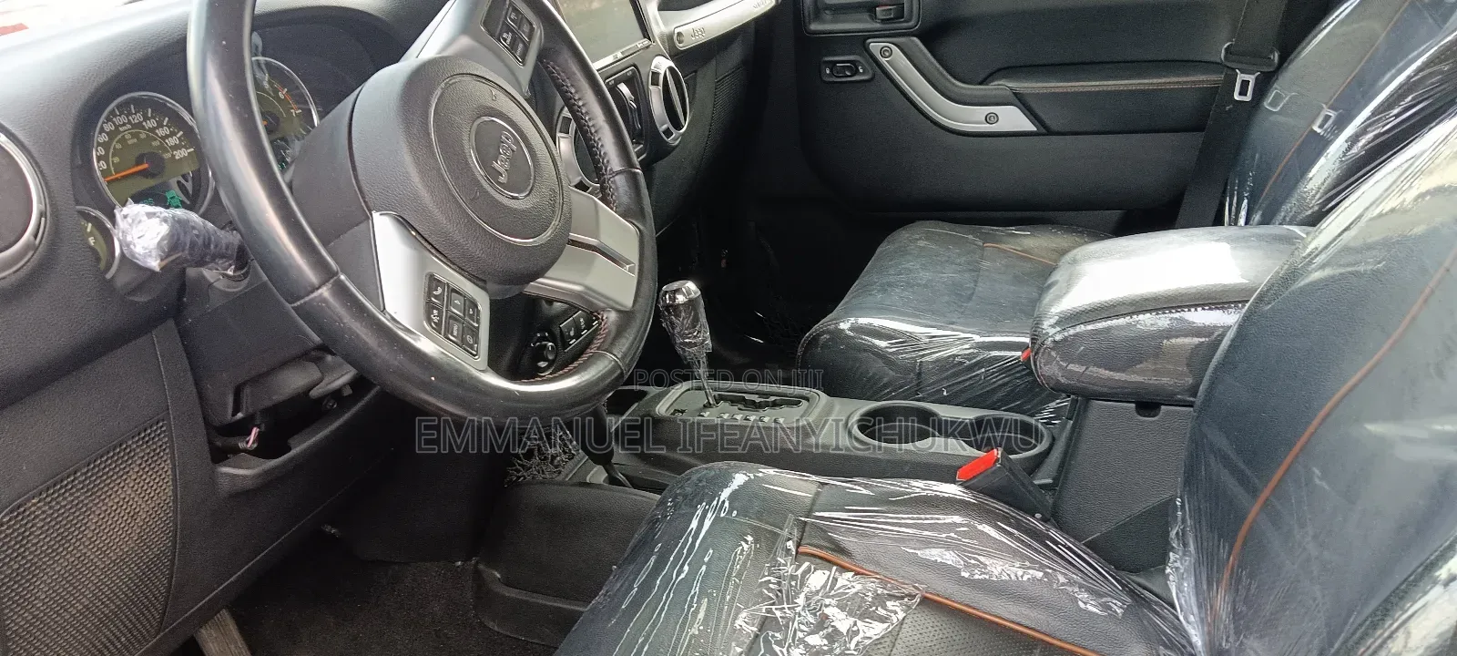 Jeep Wrangler Sahara 2011 Black