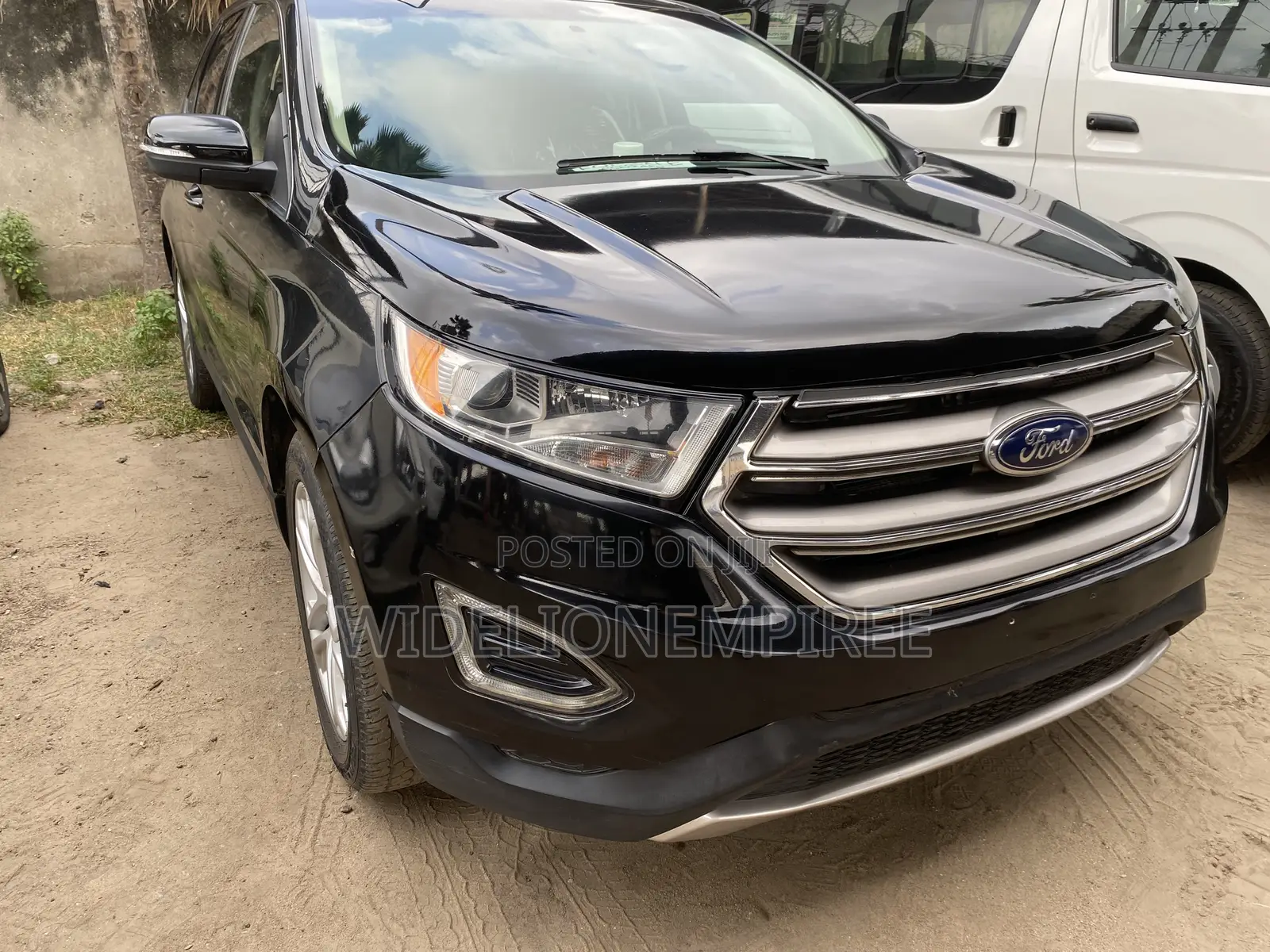 Ford Edge Titanium 4dr AWD 2017 Black