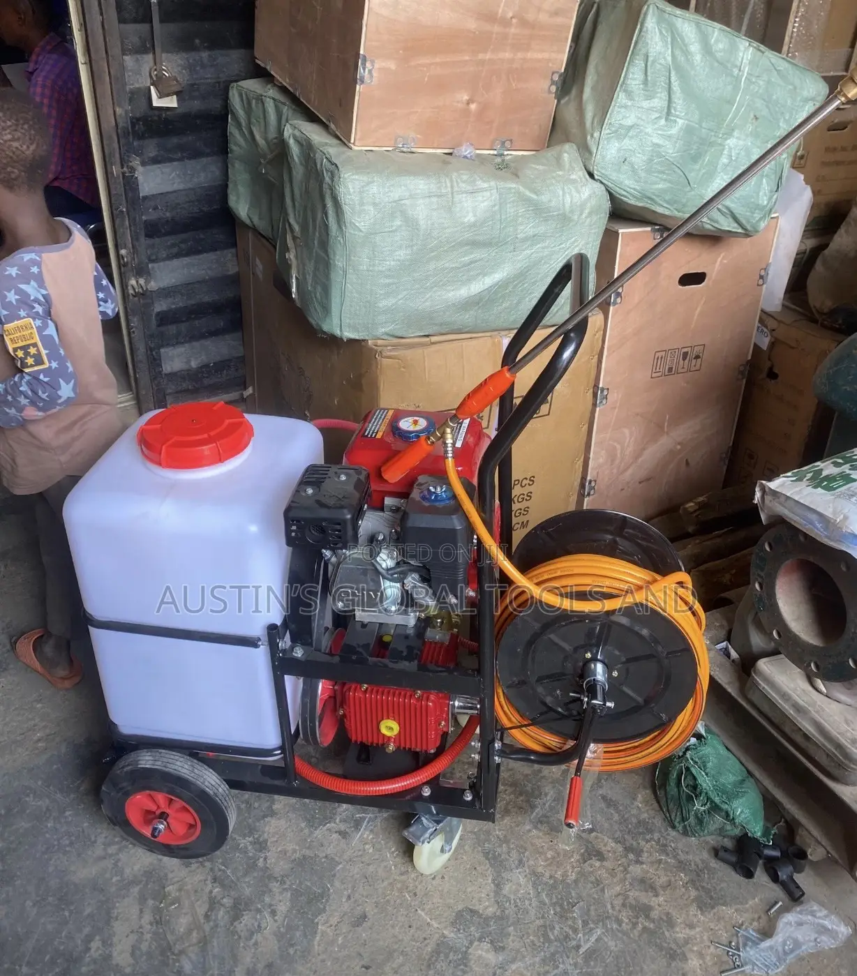 Petrol-powered High-pressure Washer