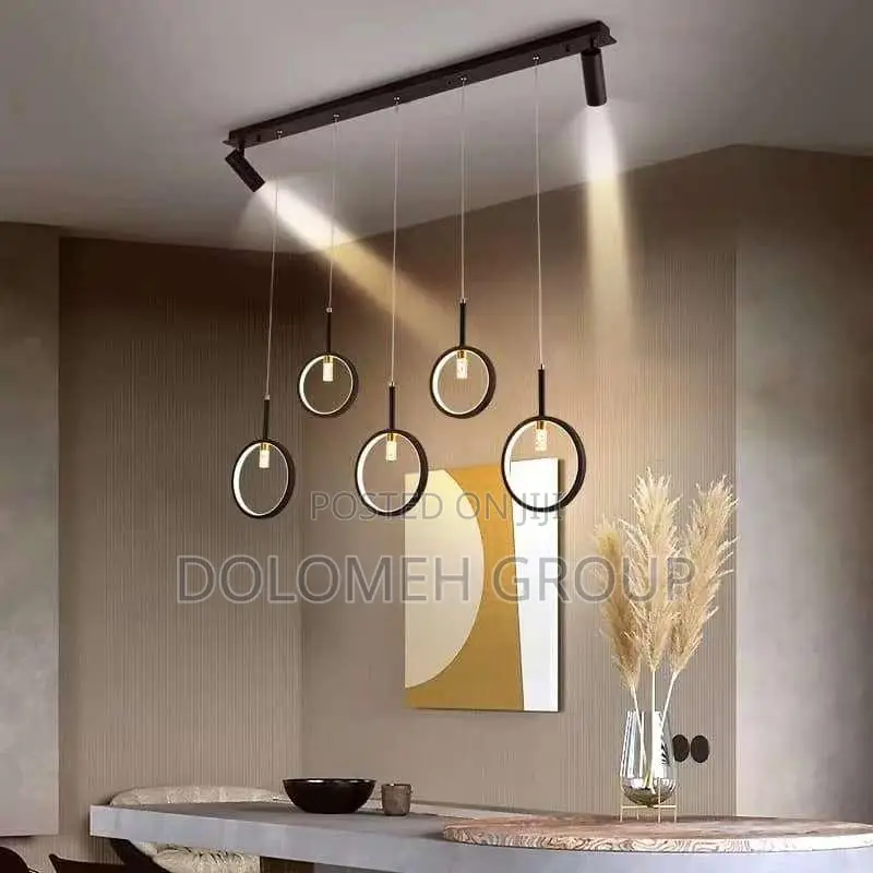 Linear Chandelier With Directional Light Big 800mm