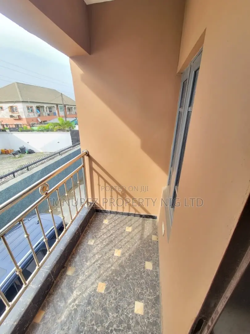 12bdrm Apartment in Badore for rent