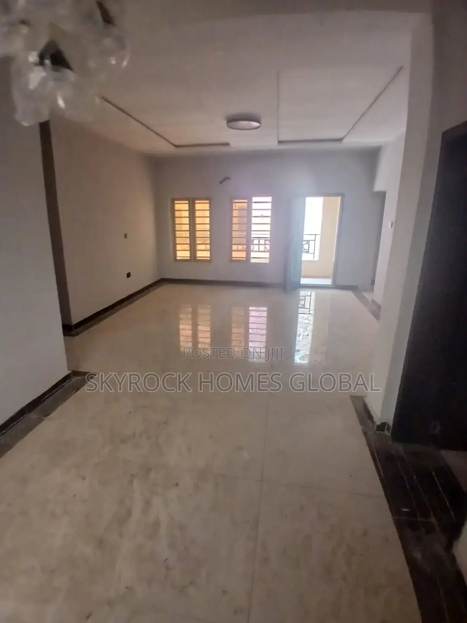 3bdrm Block of Flats in Sangotedo for rent