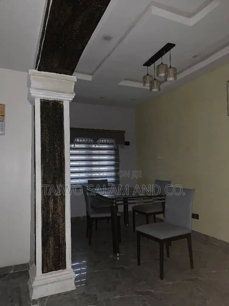 Furnished 4bdrm Bungalow in Akala Express for sale