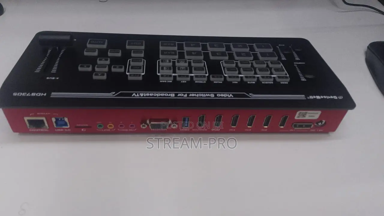 Devicewell Hds7305 Switcher With Rec,Luma Chroma Key Function