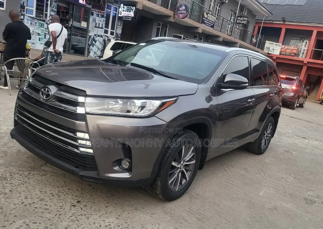 Toyota Highlander 2016 Gray