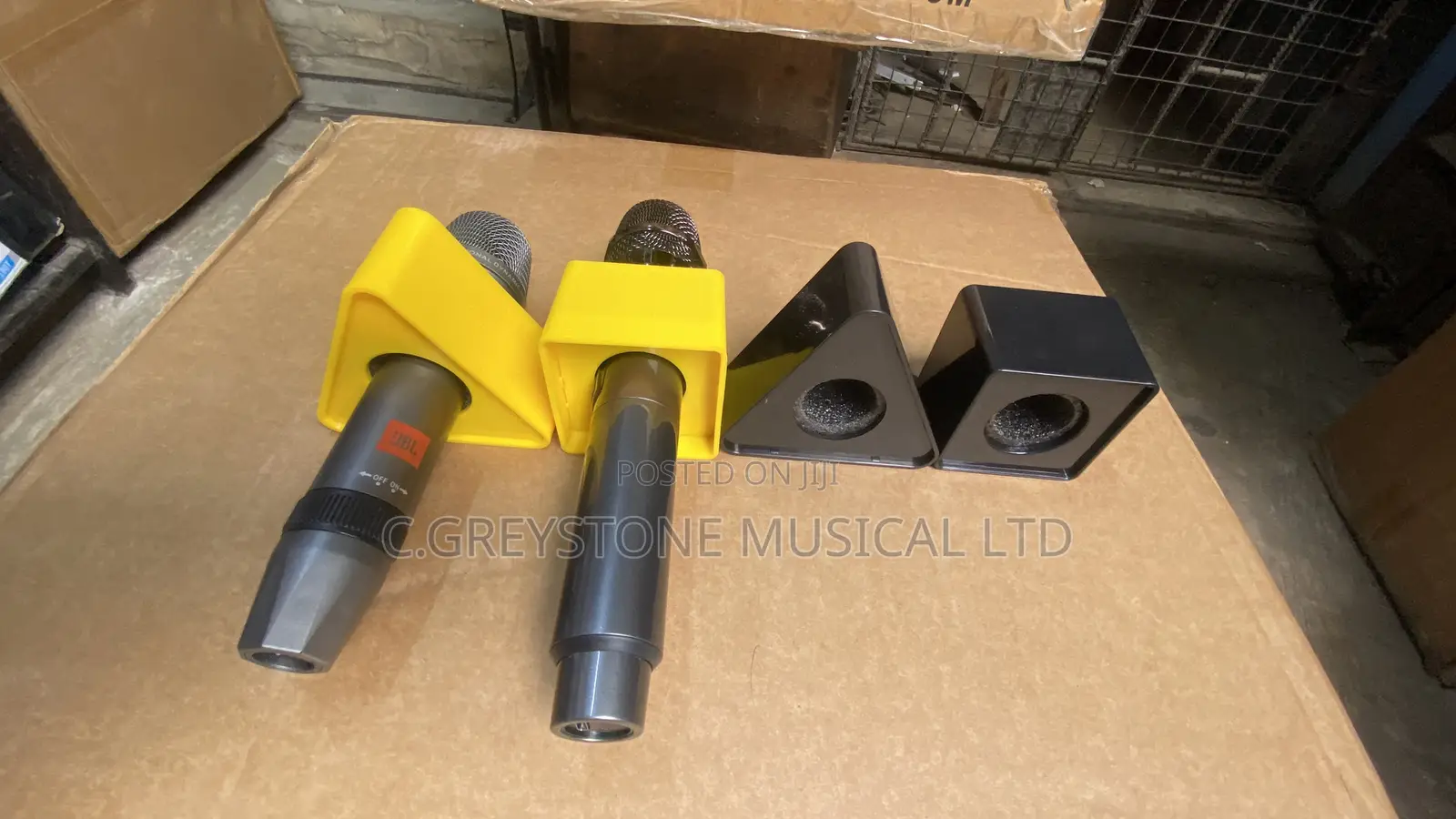 Microphone Flog Box