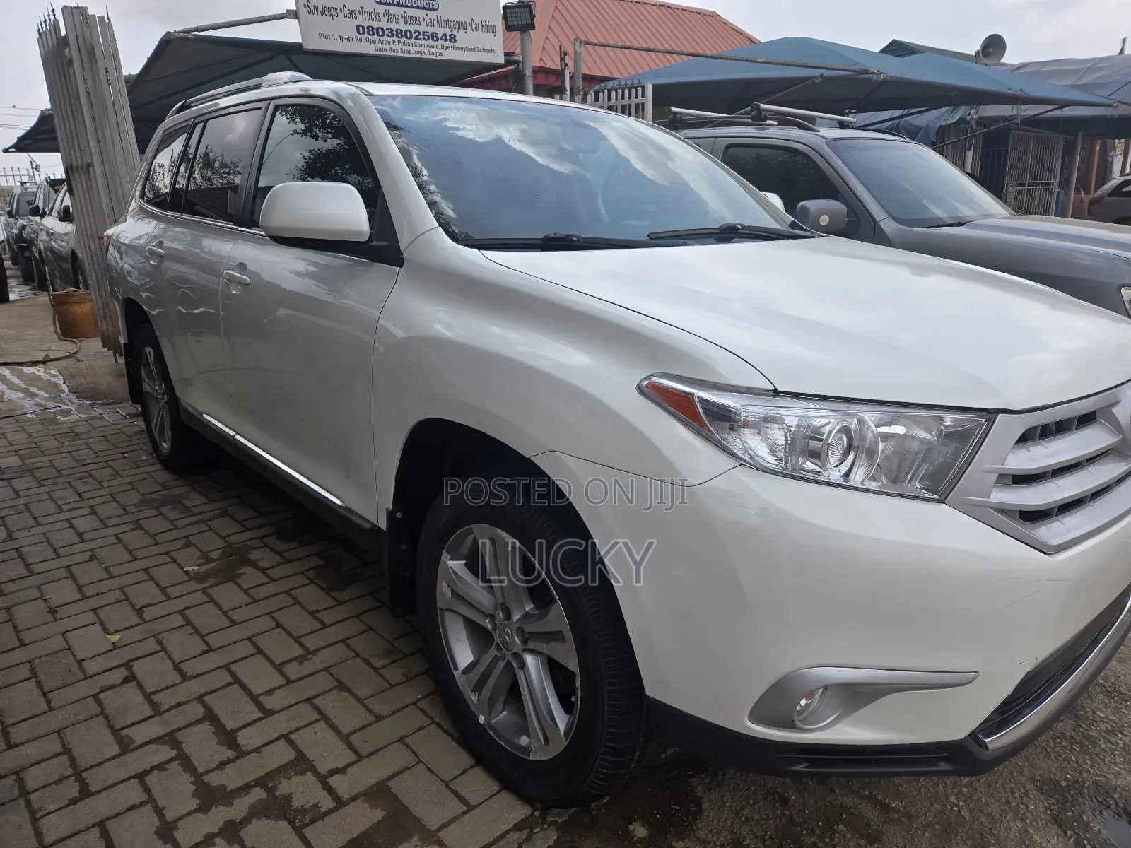 Toyota Highlander Limited 3.5l 4WD 2013 White