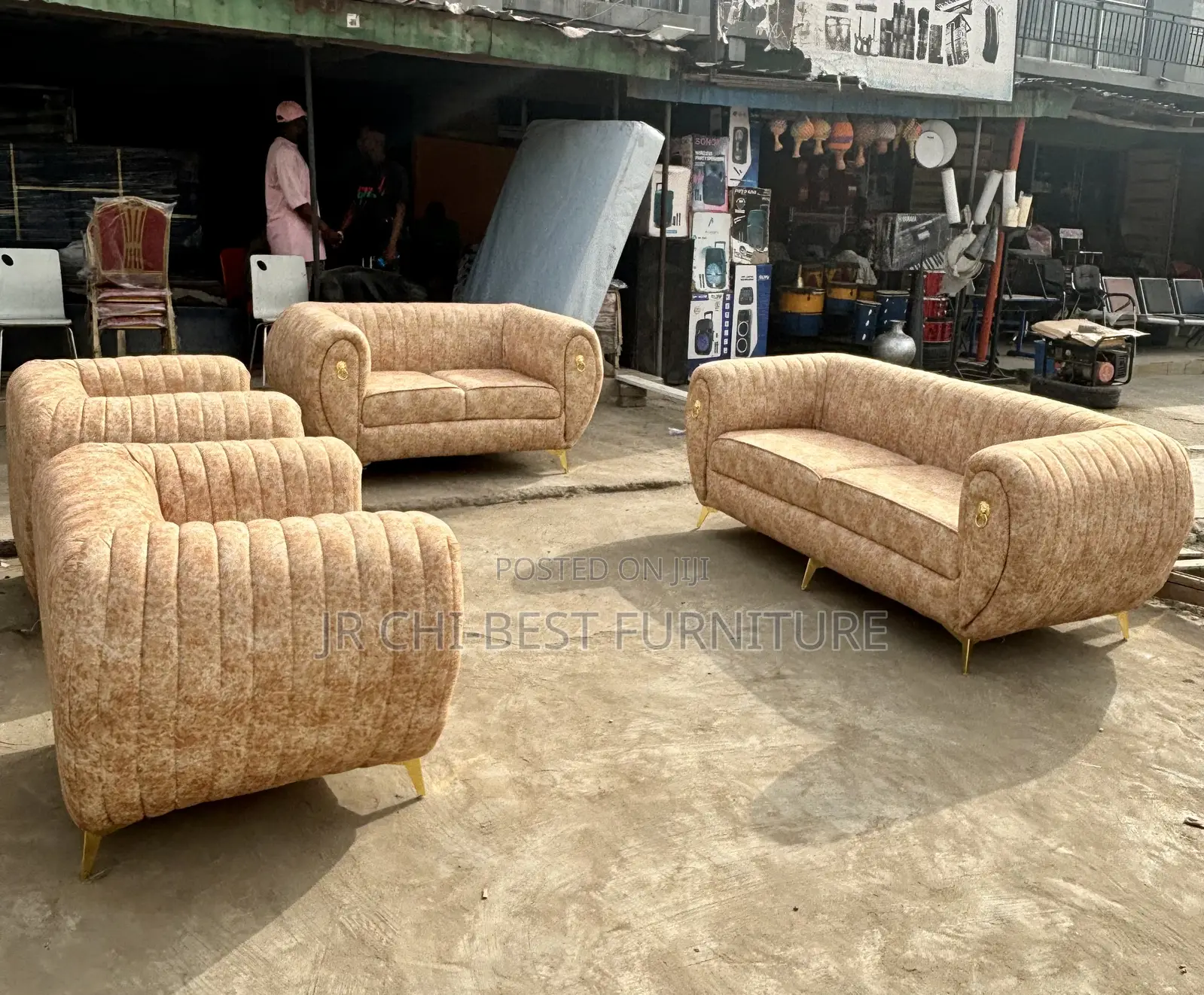 Nicely Constructed Quality Set of Upholstery Fabric Chairs | Sofa