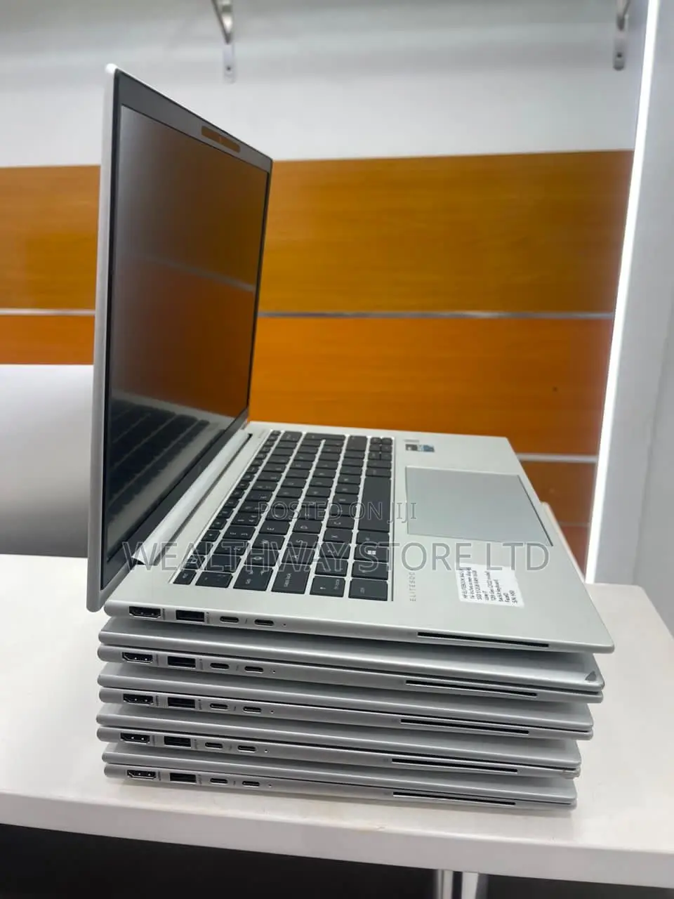 New Laptop HP EliteBook 840 G9 16GB Intel Core i7 SSD 512GB