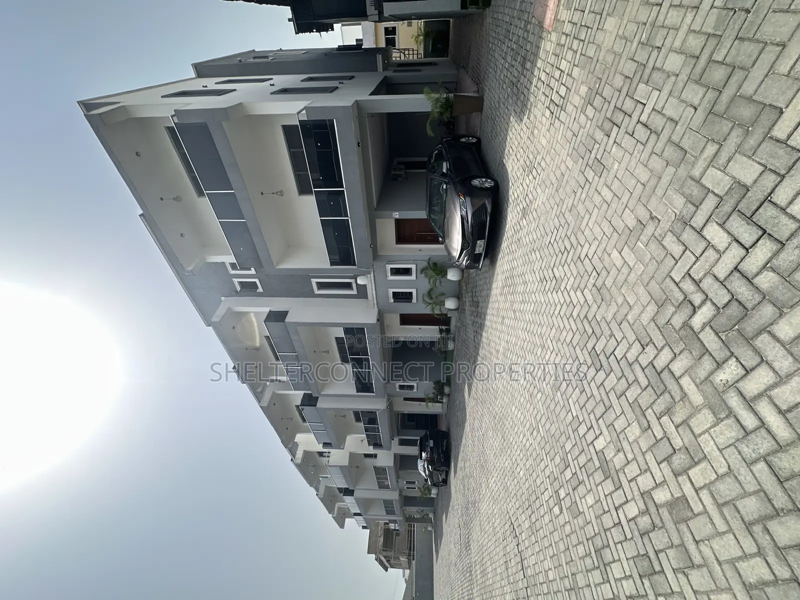 4bdrm Townhouse/Terrace in Ikate for sale