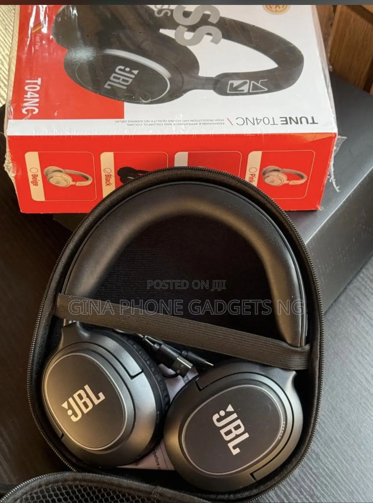 JBL Tune To4nc Active Noise Cancellation Headphone.