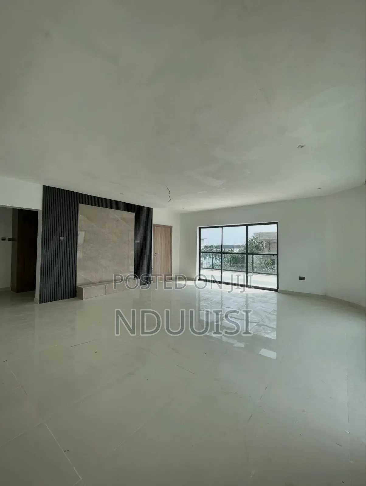 5bdrm Duplex in Lekki County Homes, Ikota for sale