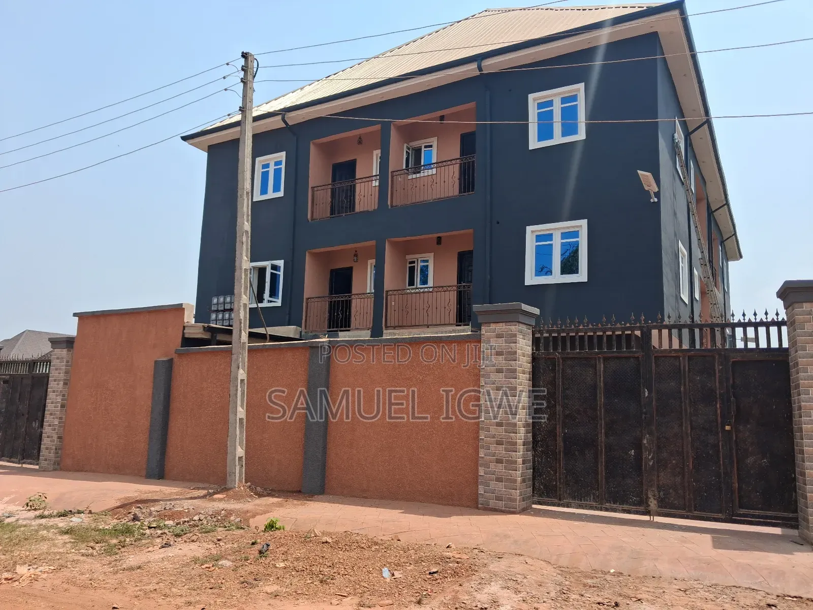 1bdrm Block of Flats in Jubilee Estate, Enugu for rent