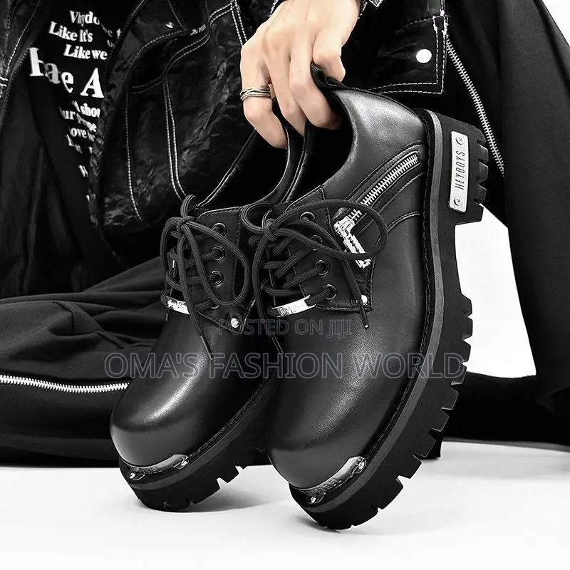 Balenciaga Meta Boots Available in Store. Original Quality