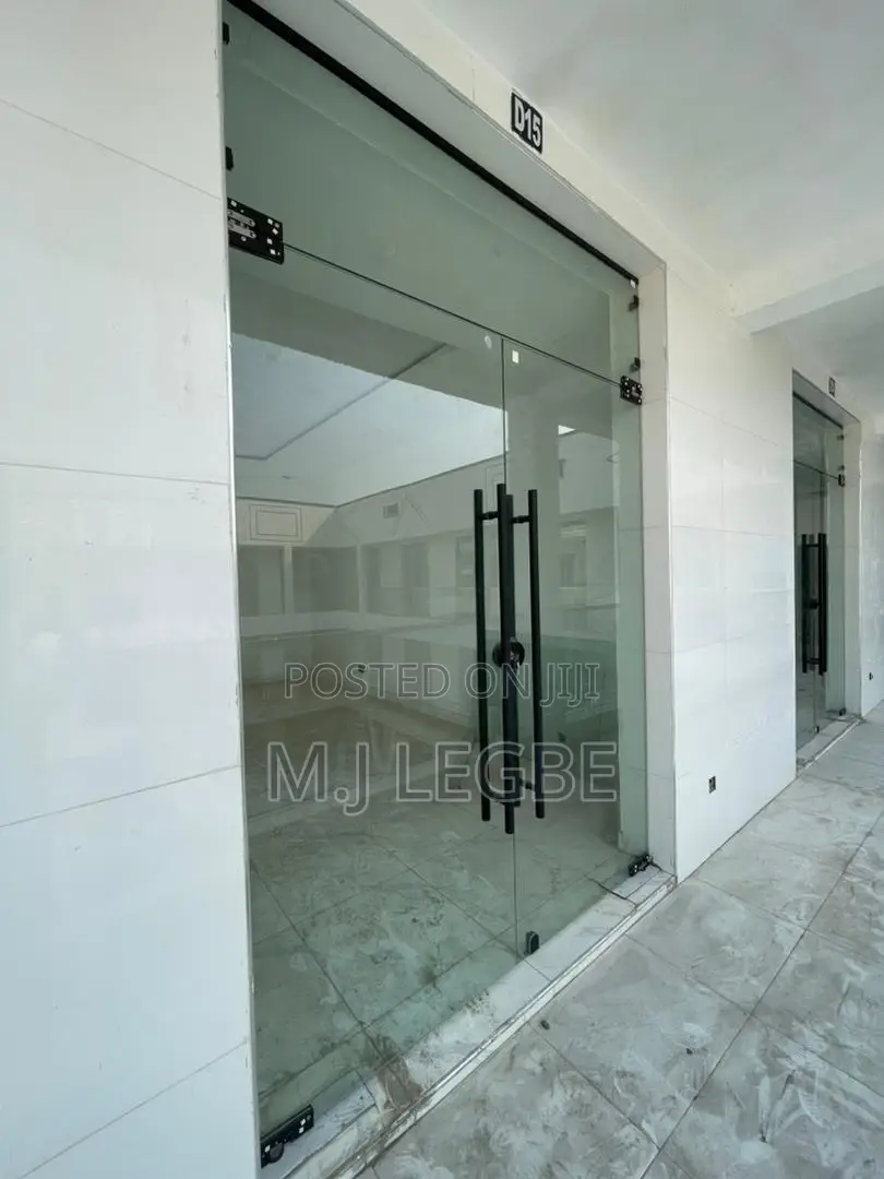 Commercial Property in a Business Area