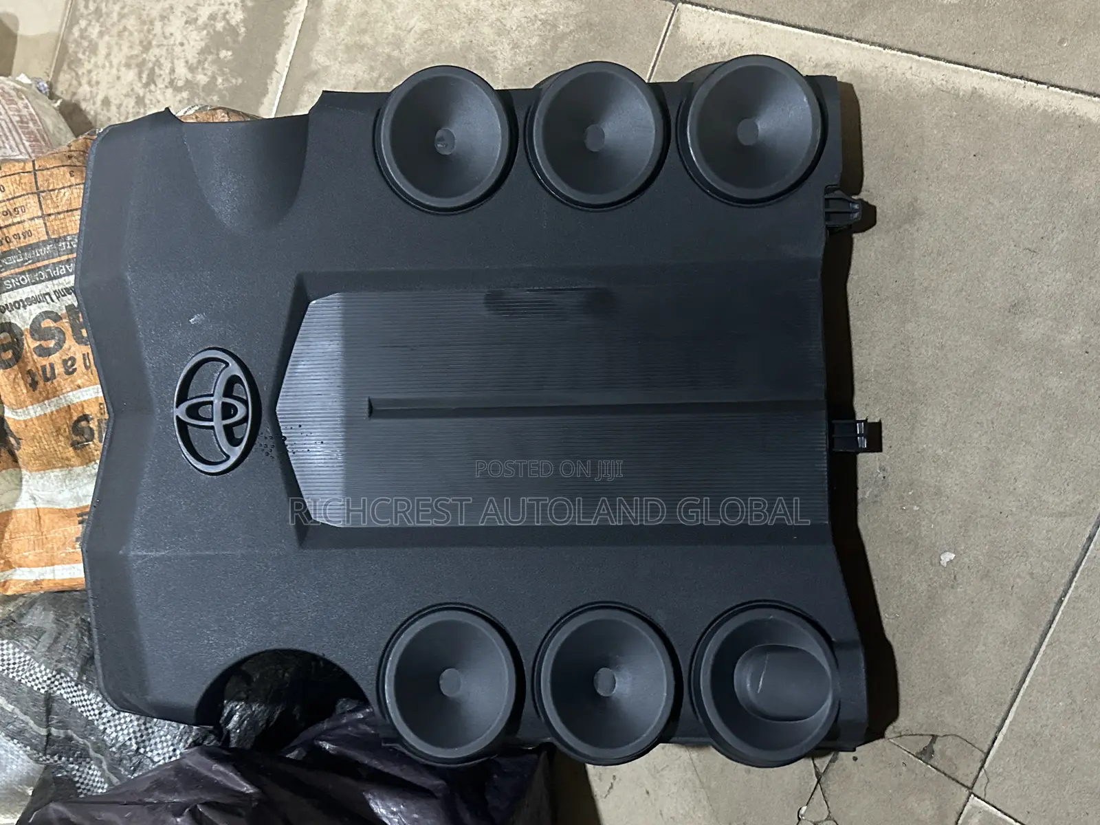 Toyota 4runner 2012 Top Engine Cover 1gr