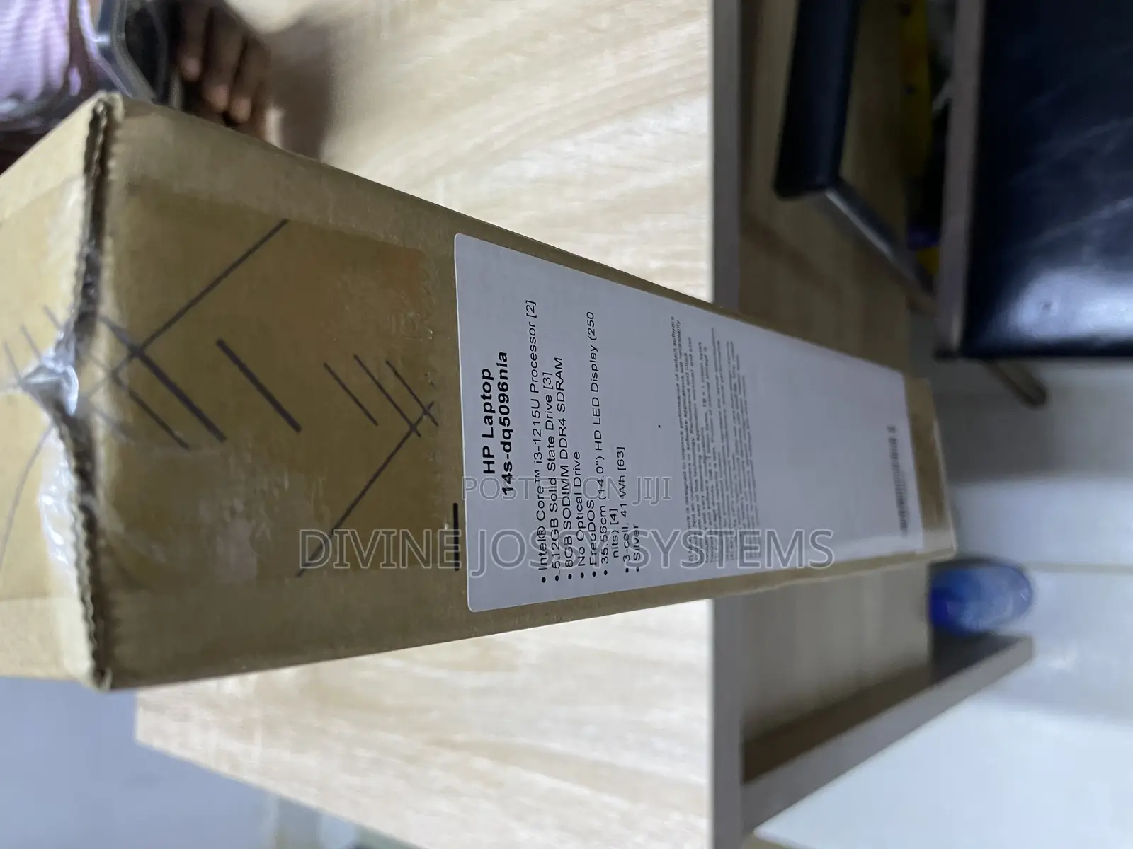 New Laptop HP 14S 8GB Intel Core i3 SSD 512GB