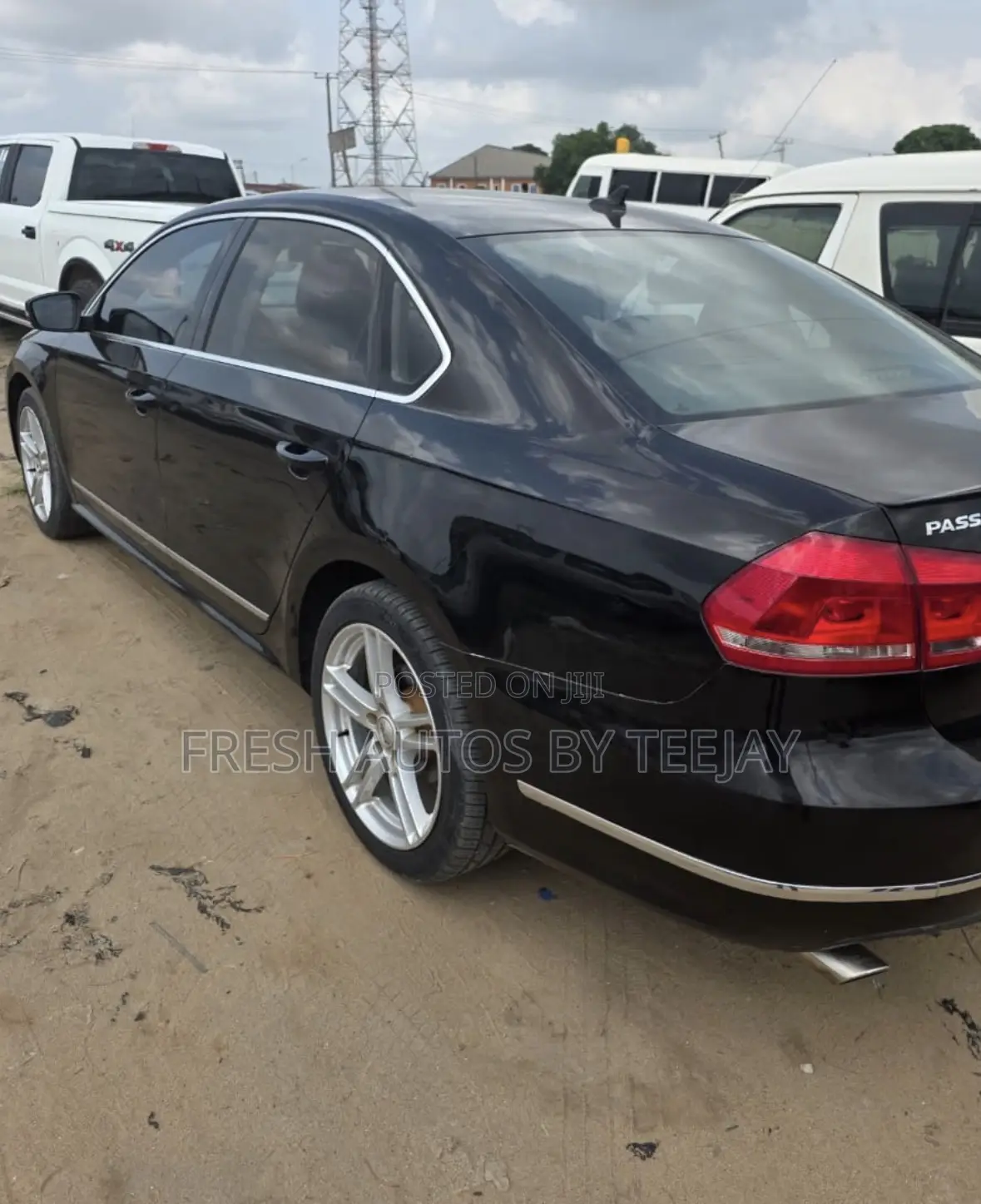 Volkswagen Passat SEL 2013 Black