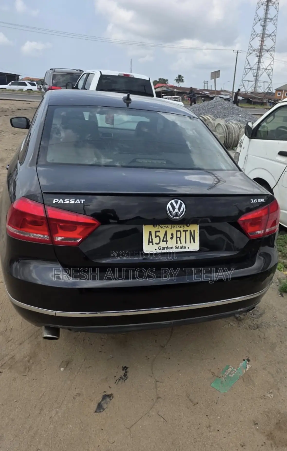 Volkswagen Passat SEL 2013 Black