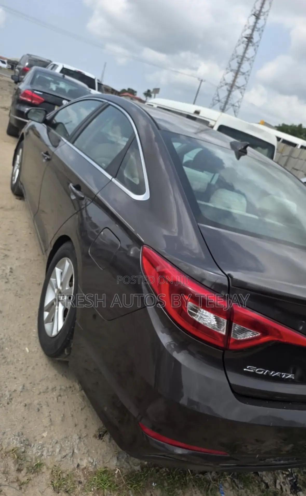 Hyundai Sonata SE 4dr Sedan (2.4L 4cyl 6A) 2015 Gray