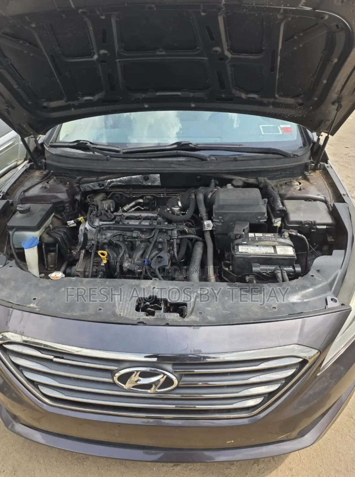 Hyundai Sonata SE 4dr Sedan (2.4L 4cyl 6A) 2015 Gray