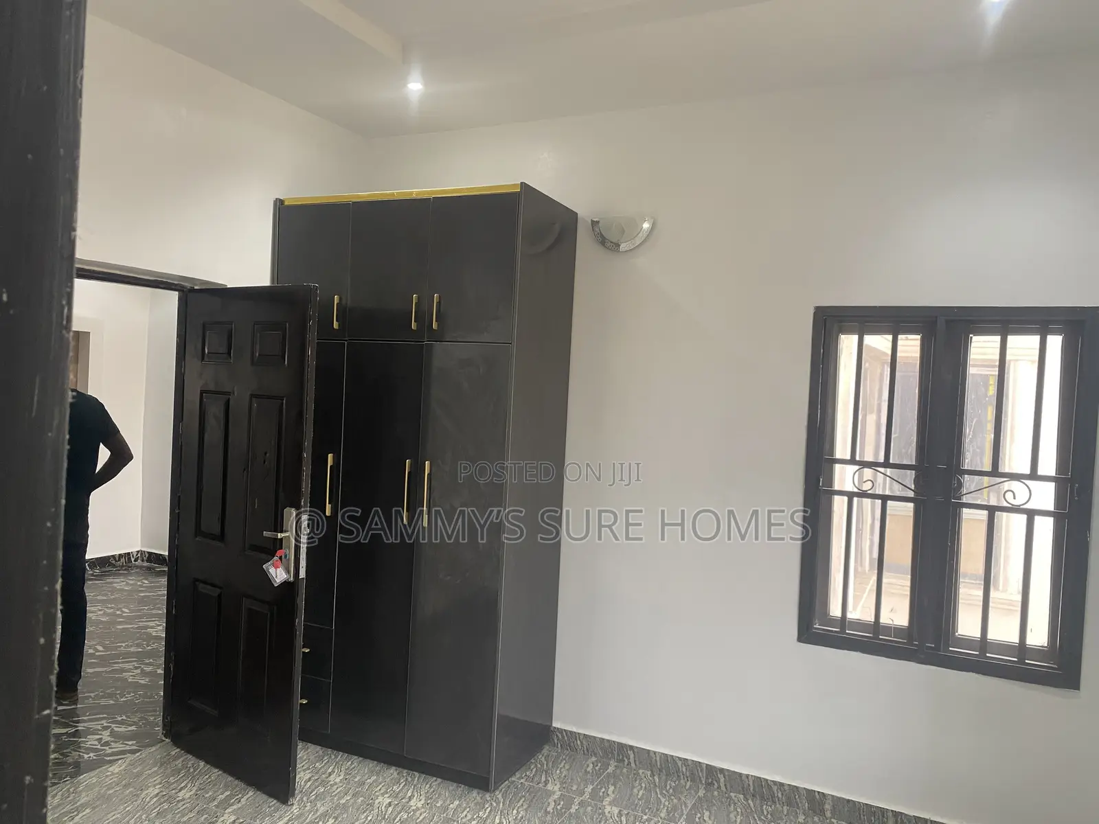 4bdrm Duplex in Liberty Estate Fo1 for rent