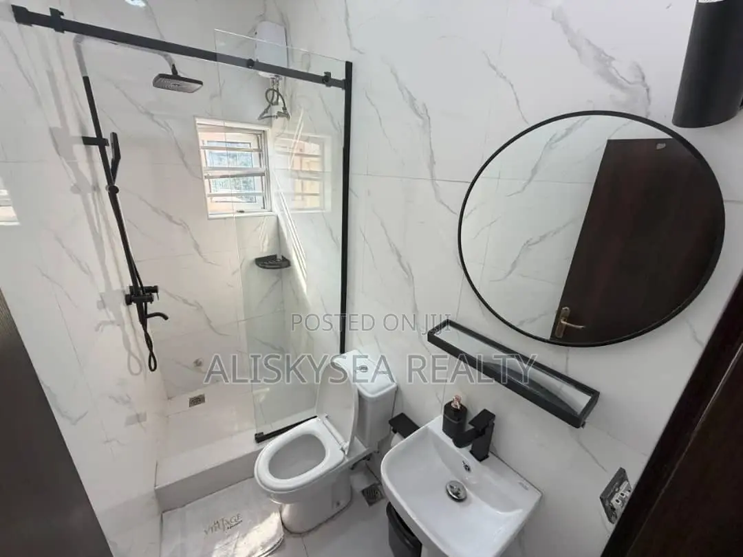 1bedroom Apartment in Sangotedo